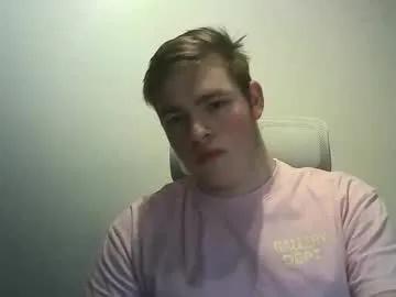 curty120 — im new here (: ! #18 #smoke #teen #horny #smoking