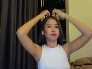 deedeedoll on Chaturbate 