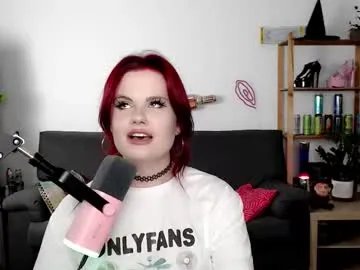 dellacrush_ on Chaturbate 