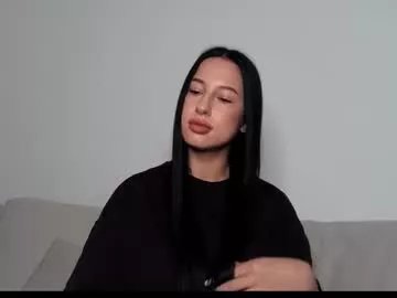 delly_love on Chaturbate 