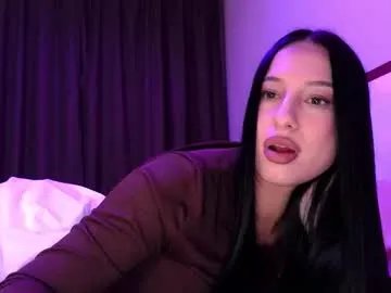 delly_love on Chaturbate 