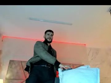 dickgriffith on Chaturbate