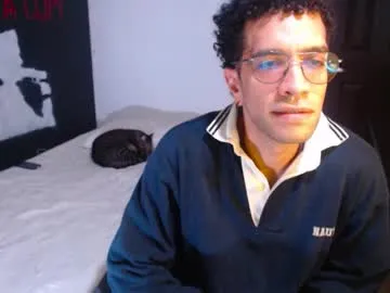 dostoyrodia_34 on Chaturbate