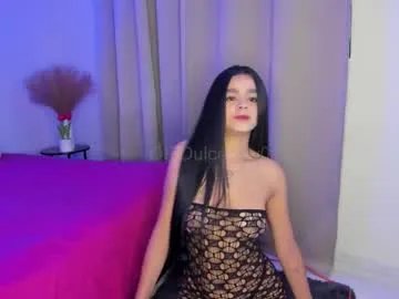 dulcekitty__ on Chaturbate
