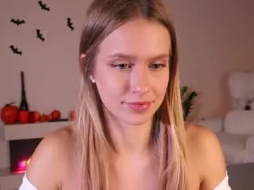 ella_twinkle on Chaturbate 