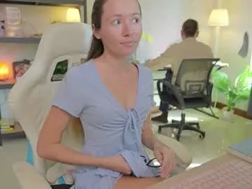 ellcrys —  RISKY: Roommate is 2 METERS away! Make me CUM SILENTLY! Lovense ON - Goal:  CLOTHES OFF 4 min [1000 tokens left] #young#18#lovense#teen #squirt