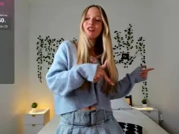 ellymartinez — Ellymartinez's room #18 #lovense  #new #teen #nonude