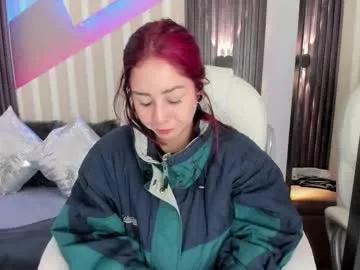 emily_layton — GOAL: Fuck my pussy hard with the machine for 6 minutes + lots of cum [298 tokens remaining] Welcome to my room! #18 #pantyhose #anal #redhair #fuckmachine