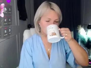 emmmam on Chaturbate 