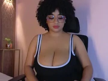 emy_leon on Chaturbate