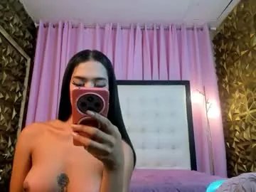 fvckingoliviabio on Chaturbate