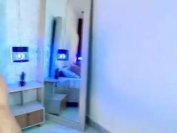 gimenalyam_t — Cum en publico  [416 tokens left] #slave #atm #bdsm #anal #couple