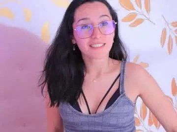 ginevra_esposito on Chaturbate