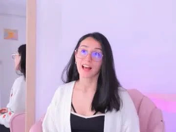 ginevra_esposito on Chaturbate
