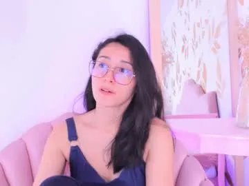 ginevra_esposito on Chaturbate