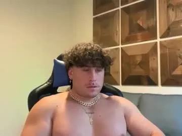 hungkingg22 on Chaturbate
