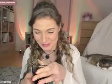 ilucyme on Chaturbate