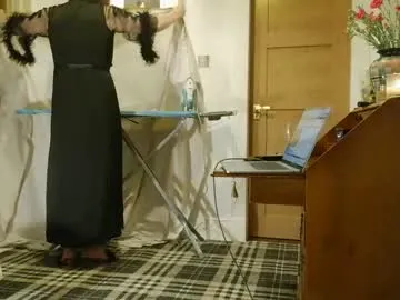 ireneadlerxd on Chaturbate