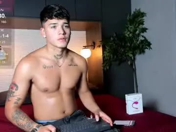 iron_tous — GOAL: Naked [77 tokens remaining] 2000 tkns  Birthday gift for your favorite boy!  #bigcock #muscle #cum #lovense #young