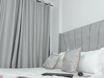 its_canella on Chaturbate