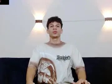 john_ssnow29 on Chaturbate