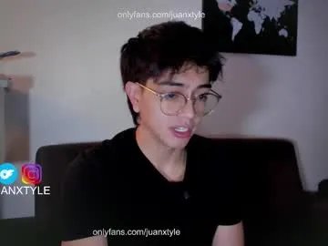 juancamroom on Chaturbate