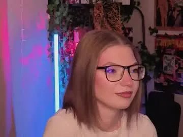 kenyattawestermark on Chaturbate