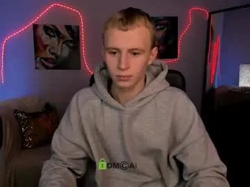 kevin_nix_ — GOAL: show muscle [221 tokens remaining] Welcome to my room! #feet #blonde #redhead #shy #new