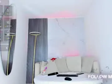 kiaratentation on Chaturbate