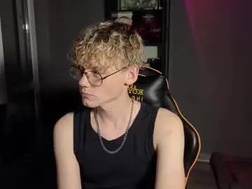 kirill_20_cm on Chaturbate 