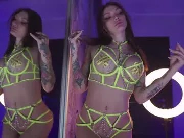 kleofox — GOAL: lick finger [45 tokens remaining] #piercing #tattoo #bigboobs #gaming #fit Lovense Tip Goals