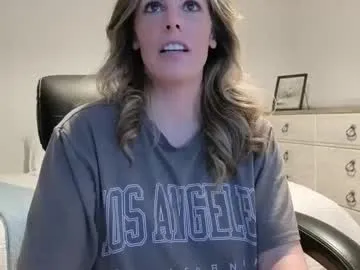 koralynn777 — LET HAVE SOME FUNNNNN : ) #assgoddess #TOPTIERMILF #girlnextdoor  #bigass