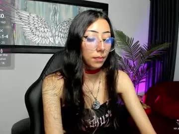 laila_angel — GOAL: Kisses & smell my feet [99 tokens remaining] Im back, You missed me? #feet #pantyhose #hairypussy #socks #hairyarmpits