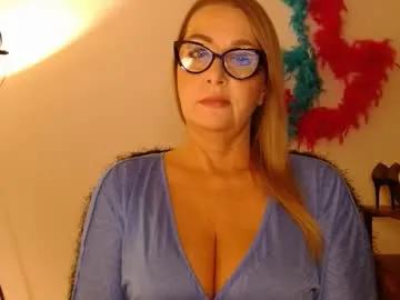 leadesire — sexy tease #joi #longnails #tease #legs #highheels [449 tokens remaining]