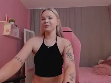 leslie_caronn on Chaturbate