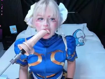 lolaangellx on Chaturbate 