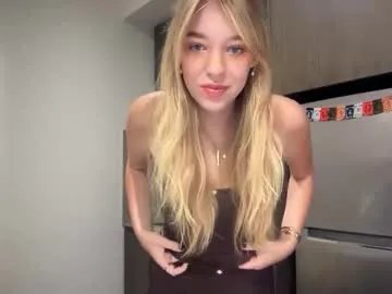 lovebelle33 on Chaturbate