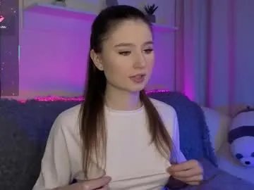 lua__19 — show ass in panties  #18 #shy #teen #natural #privateshow [190 tokens remaining]