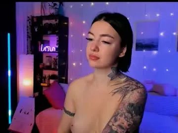 magic_alie on Chaturbate