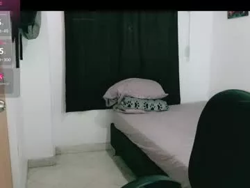 melissa_and_carol on Chaturbate