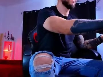 mightyaaron on Chaturbate