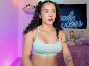 misstexass_ — come for the ass, stay for the smile say hi! (*  *`)  perfect vibes to make me cum : 111,222, 333   Spin the Wheel  22 tks - Goal is : use gravity #latina #couple #blowjob #fuckpussy