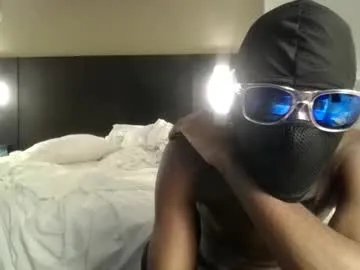 modelusaboy — Sex with my str8 friend for 2000 tokens [2000 tokens remaining]