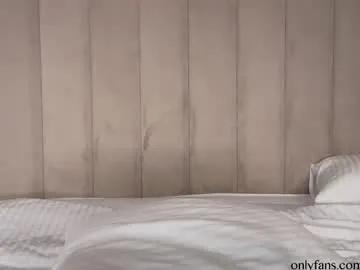 moniqueeass — Happy Sunday! Ready for fuuuun | #squirt | #lovense #lush #domi |