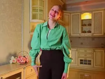 ozellaelazegui on Chaturbate