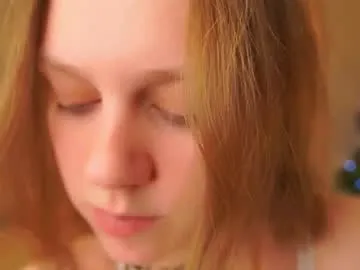 ozellaelazegui on Chaturbate