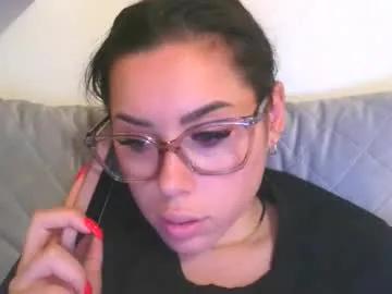 prettyjulliette — #naked #pvtopen #bigass #smallboobs #shaved #longnails #lipsbig #chubby #playpussy #