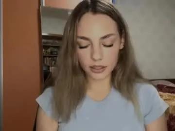 pricillahoinacki — GOAL: time to ass all attention there [139 tokens remaining] new experience to me, hope it turns out well :3 #new #skinny #bigboobs #18 #shy