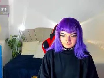 ravencollen on Chaturbate