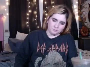 roxanneroulette on Chaturbate